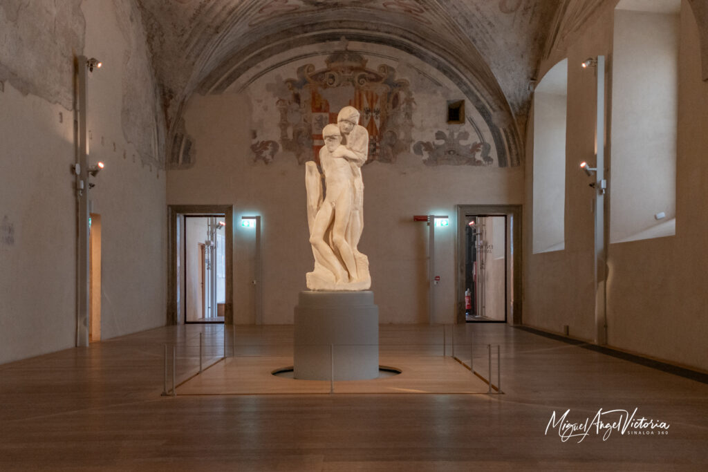La Piedad Rondanini de Michelangelo Buonarroti - Museo del Castillo Sforzesco, Milán